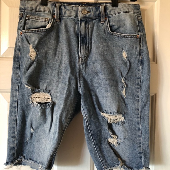 High Rise Bike Shorts - Picture 2 of 6